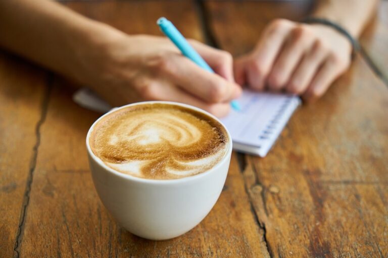 Poranna rutyna kobiety sukcesu – na dobry start każdego dnia